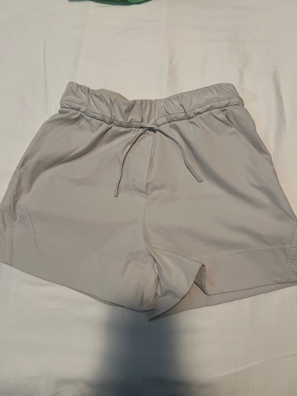 lululemon athletica Women's Light Beige Elastic Waist Athletic Shorts